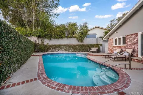Exterior - 1815 Bailey Dr, Oceanside, CA 92054 photo 4 of 5