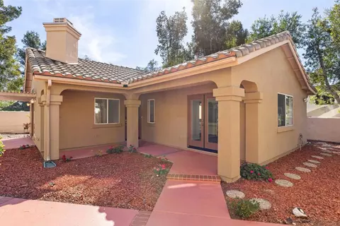 Exterior - 16883 Saint Andrews Dr, Poway, CA 92064 photo 7 of 11