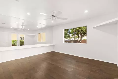 Living - 16883 Saint Andrews Dr, Poway, CA 92064 photo 5 of 6