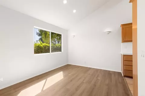 Living - 16883 Saint Andrews Dr, Poway, CA 92064 photo 6 of 6
