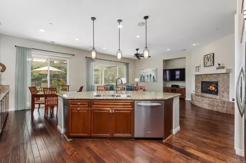 Kitchen - 1847 Azul Vis, San Marcos, CA 92078 photo 3 of 4