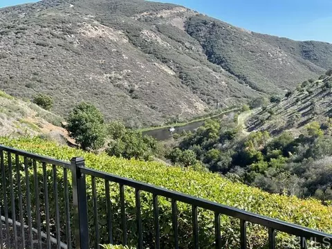 View/Area - 1847 Azul Vis, San Marcos, CA 92078 photo 1 of 9