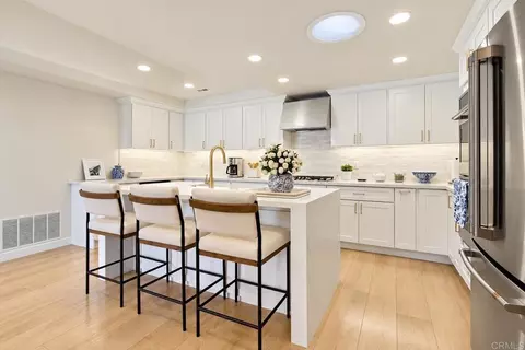 Kitchen - 23 Greenview Dr, Carlsbad, CA 92009 photo 1 of 1