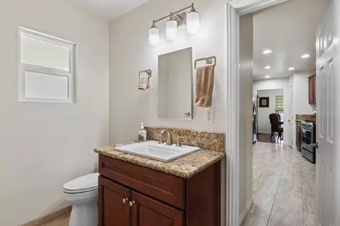 1010 E Bobier Dr #5, Vista, CA 92084 photo 19