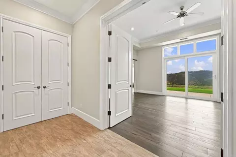 Entry Way - 2260 Panoramic Way, Vista, CA 92084 photo 4 of 7