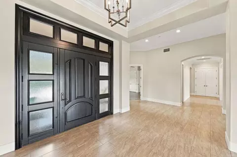 Entry Way - 2260 Panoramic Way, Vista, CA 92084 photo 3 of 7