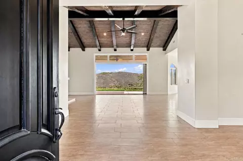 Entry Way - 2260 Panoramic Way, Vista, CA 92084 photo 1 of 7