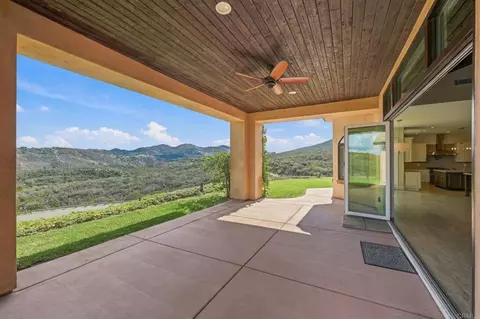 Exterior - 2260 Panoramic Way, Vista, CA 92084 photo 4 of 8