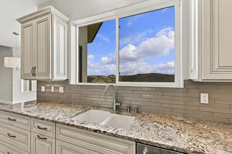Kitchen - 2260 Panoramic Way, Vista, CA 92084 photo 7 of 7