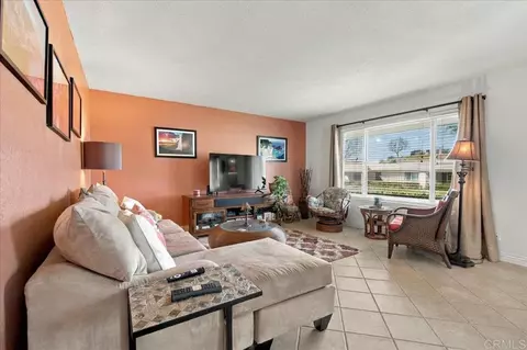 Living - 3720 Mount Vernon Ave, Oceanside, CA 92057 photo 4 of 4