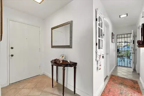 Entry Way - 3720 Mount Vernon Ave, Oceanside, CA 92057 photo 1 of 1