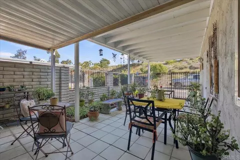 Exterior - 3720 Mount Vernon Ave, Oceanside, CA 92057 photo 5 of 6