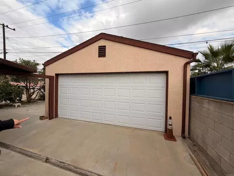 Other - 927 E Lincoln St, Carson, CA 90745 photo 4 of 4