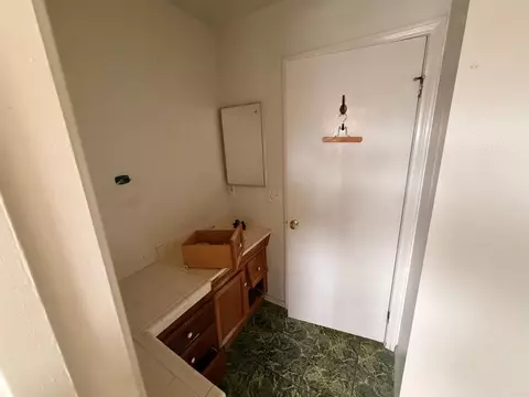 Bath - 927 E Lincoln St, Carson, CA 90745 photo 1 of 4