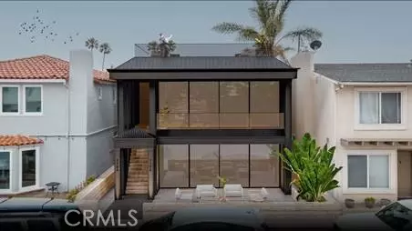1103 W Bay Ave, Newport Beach, CA 92661