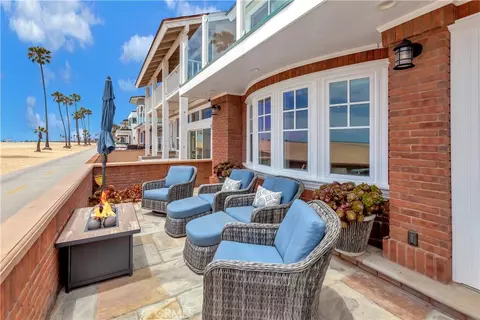 1102 W Oceanfront, Newport Beach, CA 92661