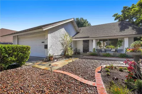 1512 Beechwood St, Santa Ana, CA 92705