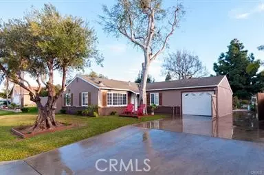 943 Governor, Costa Mesa, CA 92627