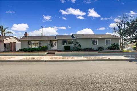 230 W Newburgh St, Glendora, CA 91740
