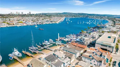 421 Edgewater Ave, Newport Beach, CA 92661