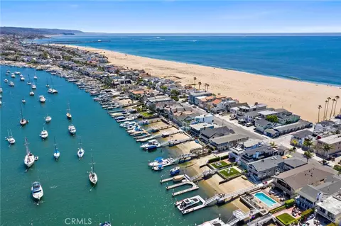 930 E Balboa Blvd, Newport Beach, CA 92661