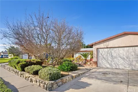 862 Joann St, Costa Mesa, CA 92627