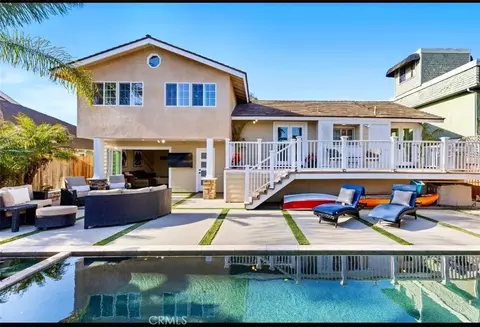 4182 Morning Star Dr, Huntington Beach, CA 92649