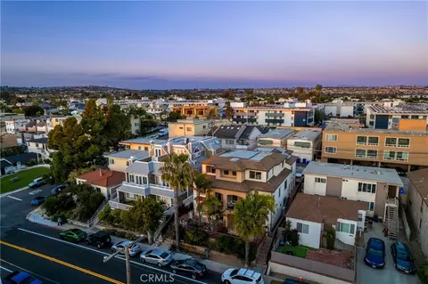 3875 Riviera Dr, San Diego, CA 92109