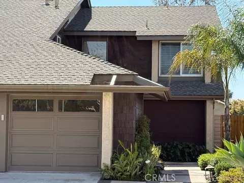 2 Blue Rdg, Irvine, CA 92620
