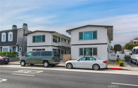 1213 W Balboa Blvd, Newport Beach, CA 92661