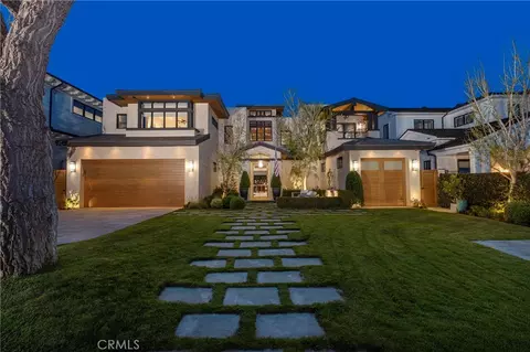 401 Snug Harbor Rd, Newport Beach, CA 92663