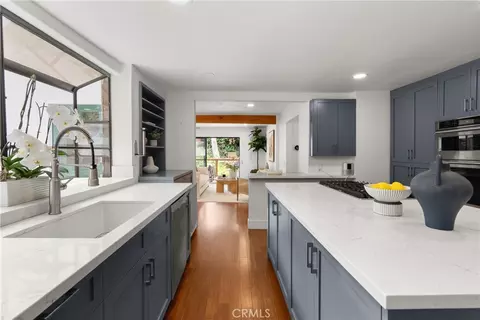 645 Griffith Way, Laguna Beach, CA 92651