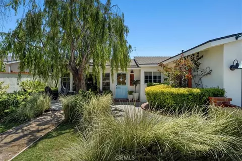 947 Joann St, Costa Mesa, CA 92627