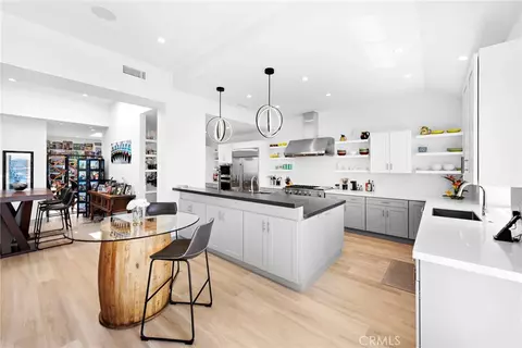 17 Monaco #12, Newport Beach, CA 92660