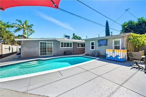 246 N Donneybrooke St, Orange, CA 92868