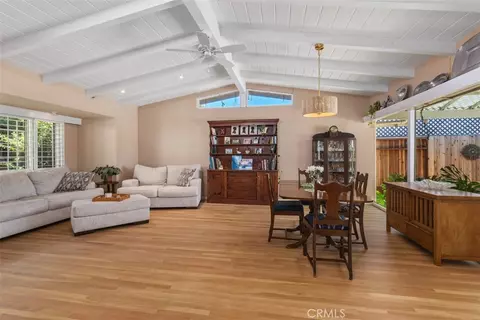 1809 Tustin Ave, Costa Mesa, CA 92627