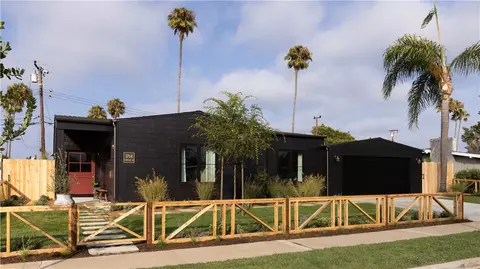 1714 Labrador Dr, Costa Mesa, CA 92626