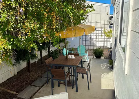 298 Lexington Cir, Newport Beach, CA 92660
