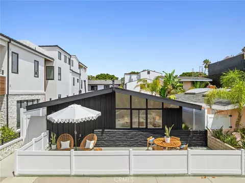1738 Miramar Dr, Newport Beach, CA 92661