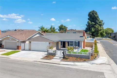 3520 Jasmin Cir, Seal Beach, CA 90740