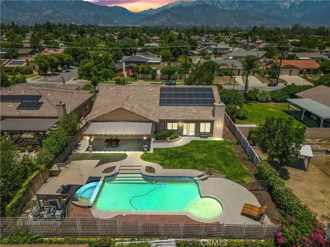 1018 W 15th St, Upland, CA 91786