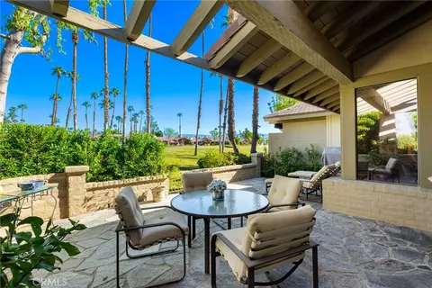 310 Running Springs Dr, Palm Desert, CA 92211