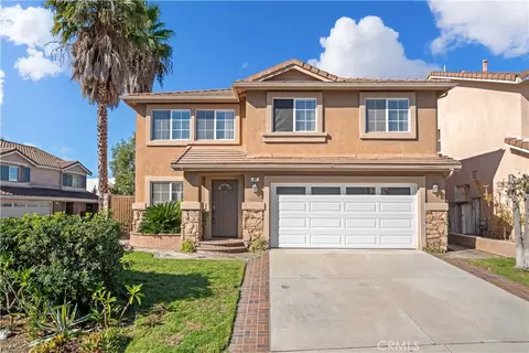 39 Hemingway Ct, Trabuco Canyon, CA 92679
