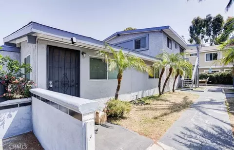2214 Rutgers Dr, Costa Mesa, CA 92627