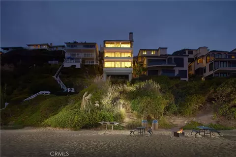 33 Bay Dr, Laguna Beach, CA 92651