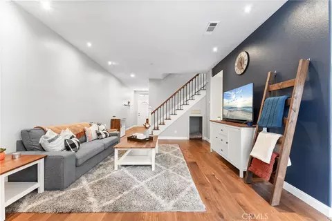 4700 Warner Ave #112, Huntington Beach, CA 92649