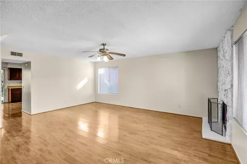 Living - 122 Tamarisk, Redlands, CA 92373 photo 2 of 3
