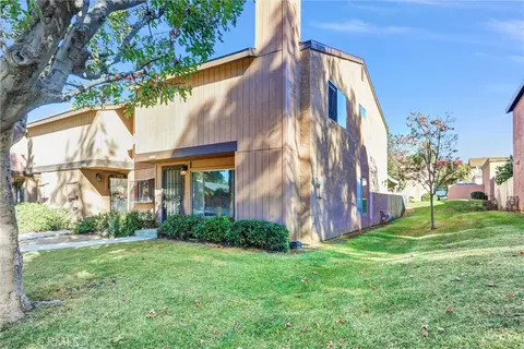 Exterior - 122 Tamarisk, Redlands, CA 92373 photo 3 of 7