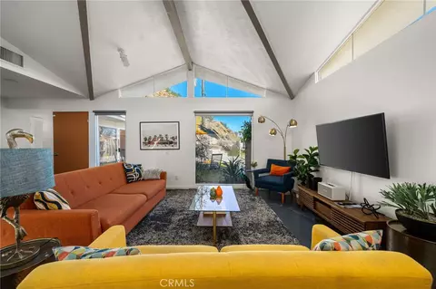 2499 S Palm Cyn, Palm Springs, CA 92264