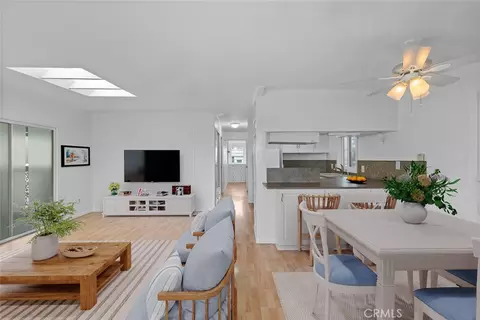 307 Lexington Cir, Newport Beach, CA 92660